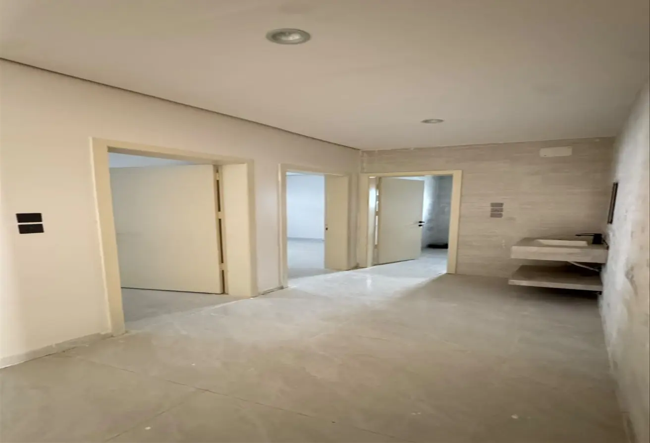 52127712 - Property Main Image