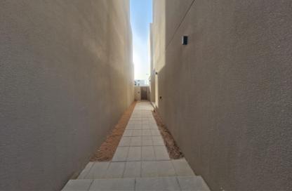 Villa - 4 - 6 for rent in سدرة - Riyadh - Ar Riyadh