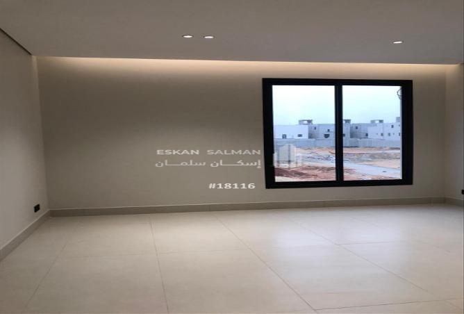 2On94KFyZI8 - Property Image 2