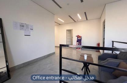 مكتب - 7 غرف نوم - 1 حمام للايجار في العارض - الرياض - الرياض