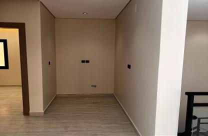فيلا - 5 غرف نوم - 4 حمامات للايجار في الحمدانية - جدة - مكة المكرمة
