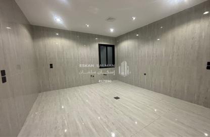 Apartment - 5 Bedrooms - 4 Bathrooms for sale in إشبيلية - Al Jubail - Eastern Apartment - 5 Bedrooms - 4 Bathrooms for sale in إشبيلية - Al Jubail - Eastern