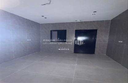 Villa - 7+ Bedrooms - 6 Bathrooms for sale in Al Amwaj - Al Khubar - Eastern Villa - 7+ Bedrooms - 6 Bathrooms for sale in Al Amwaj - Al Khubar - Eastern