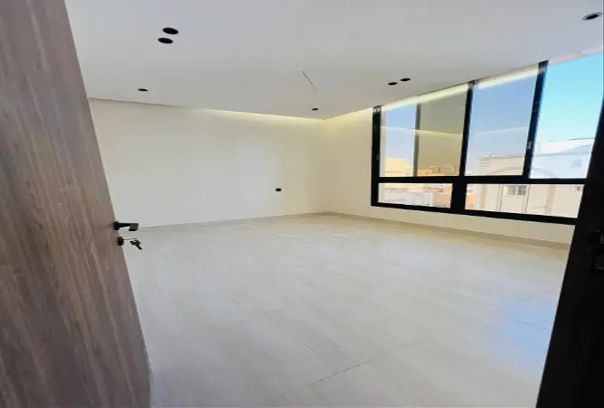 52075631 - Property Image 3