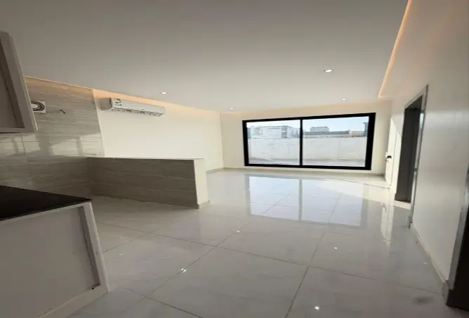 51703984 - Property Image 2