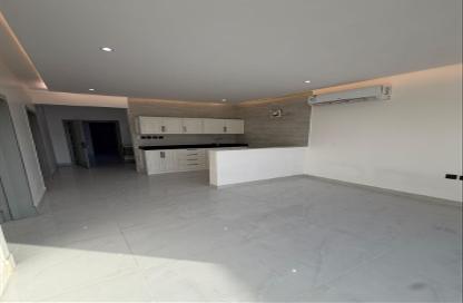 Apartment - 2 Bedrooms - 2 Bathrooms for rent in Al Munisiyah - Riyadh - Ar Riyadh