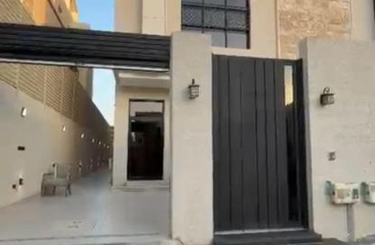 طابق كامل - 4 غرف نوم - 4 حمامات للبيع في الخليج - الرياض - الرياض طابق كامل - 4 غرف نوم - 4 حمامات للبيع في الخليج - الرياض - الرياض