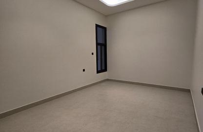 Apartment - 4 Bedrooms - 3 Bathrooms for sale in Ar Rimal - Riyadh - Ar Riyadh