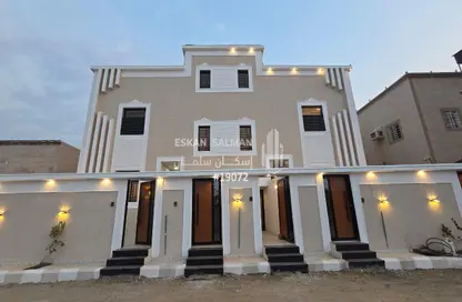 Apartment - 5 Bedrooms - 3 Bathrooms for sale in Aleasiluh - Jazan