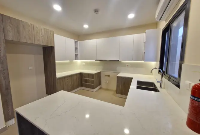 52372617 - Property Image 3