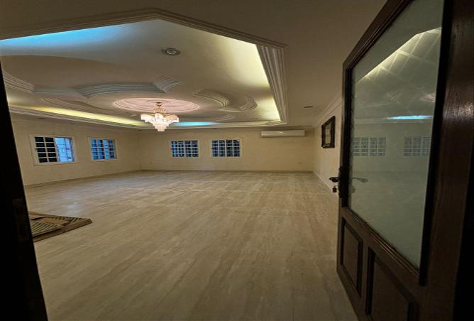 52117915 - Property Main Image