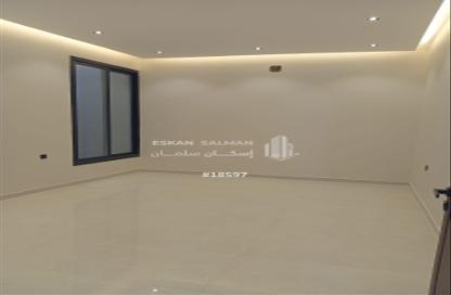 طابق كامل - 5 غرف نوم - 3 حمامات للبيع في البيان - الرياض - الرياض طابق كامل - 5 غرف نوم - 3 حمامات للبيع في البيان - الرياض - الرياض
