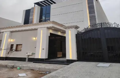 Full Floor - 6 Bedrooms - 5 Bathrooms for sale in Al Qadisiyah - Riyadh - Ar Riyadh
