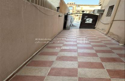 Apartment - 5 Bedrooms - 3 Bathrooms for sale in الحمراء - Al Jubail - Eastern Apartment - 5 Bedrooms - 3 Bathrooms for sale in الحمراء - Al Jubail - Eastern