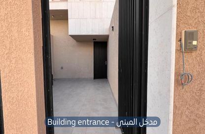 Villa - 3 Bedrooms - 5 Bathrooms for rent in Ar Rimal - Riyadh - Ar Riyadh