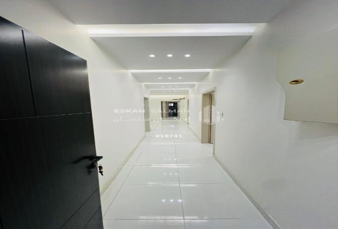 2Oz7brrF5KS - Property Image 2