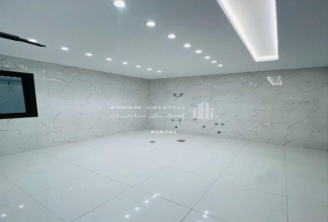 2Oz7brrF5KS - Property Image 3