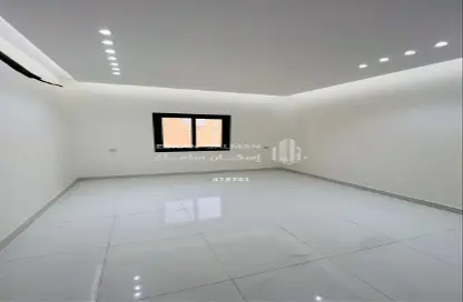 Apartment - 5 Bedrooms - 3 Bathrooms for sale in النوارية - مكة المكرمة - Makkah Al Mukarramah