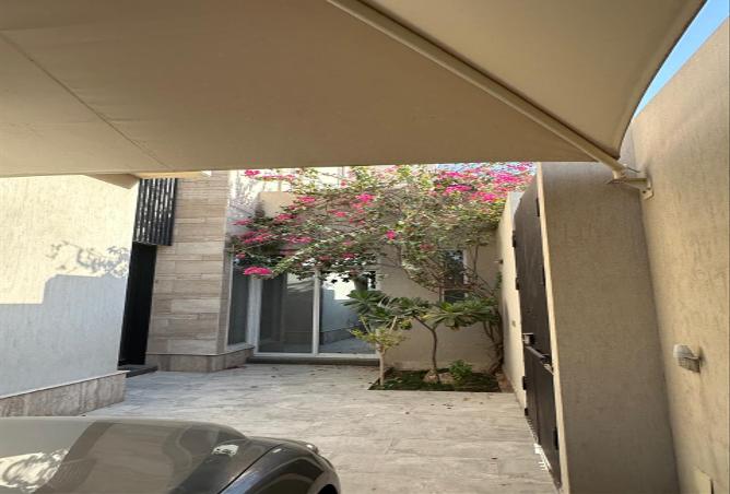 51317379 - Property Image 3