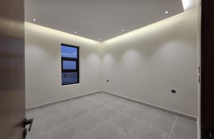 Full Floor - 5 Bedrooms - 3 Bathrooms for sale in Al Wasam - Riyadh - Ar Riyadh