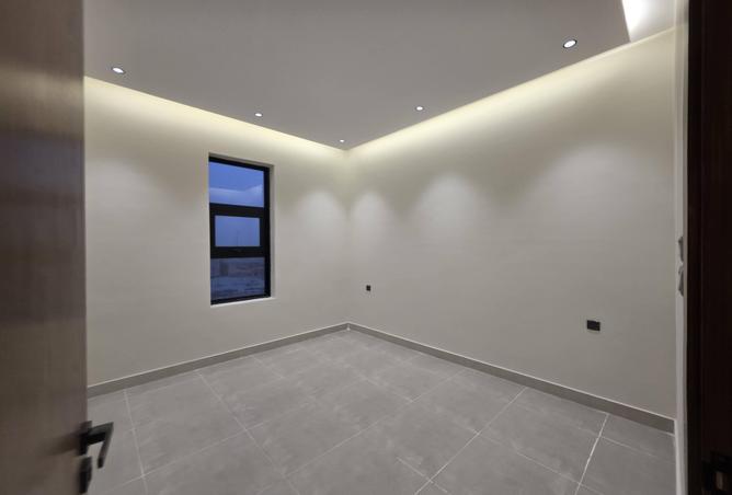 51279300 - صورة العقار 3