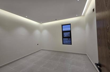 Full Floor - 5 Bedrooms - 3 Bathrooms for sale in Al Wasam - Riyadh - Ar Riyadh