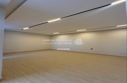 Apartment - 5 Bedrooms - 4 Bathrooms for sale in An Nahdah - Riyadh - Ar Riyadh