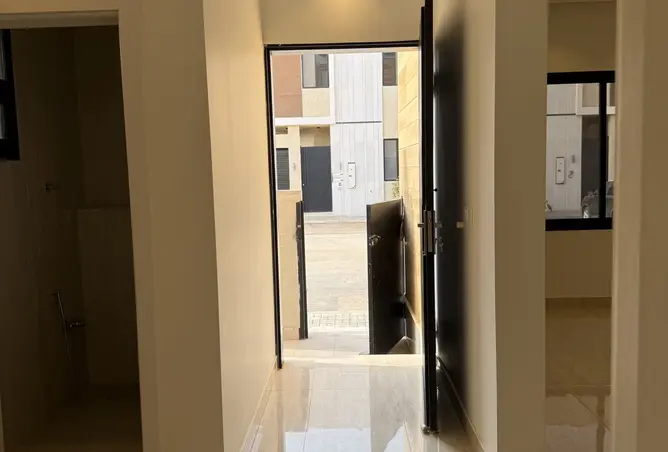 51951777 - Property Image 3