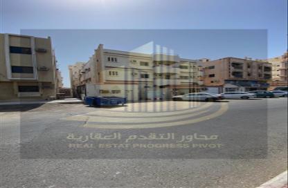 Whole Building - 4 Bedrooms - 2 Bathrooms for sale in Al Aziziyah - Jeddah - Makkah Al Mukarramah