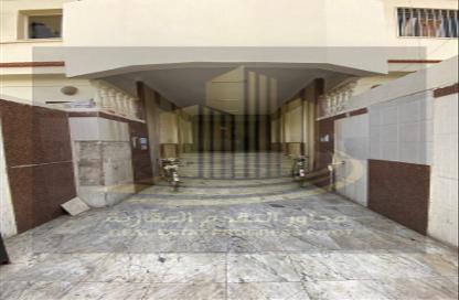 Whole Building - 4 Bedrooms - 2 Bathrooms for sale in Al Aziziyah - Jeddah - Makkah Al Mukarramah
