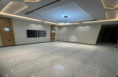 Apartment - 5 Bedrooms - 3 Bathrooms for sale in Ar Rehab 3 - Jazan - Jazan Apartment - 5 Bedrooms - 3 Bathrooms for sale in Ar Rehab 3 - Jazan - Jazan
