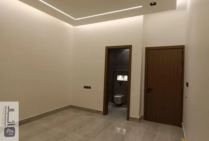 52122747 - صورة العقار 3