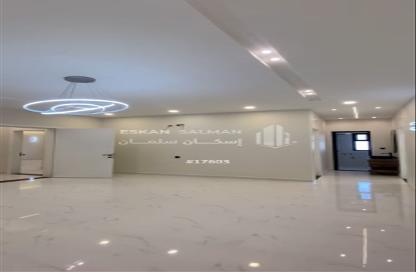 Apartment - 5 Bedrooms - 4 Bathrooms for sale in قرطبة - Al Jubail - Eastern Apartment - 5 Bedrooms - 4 Bathrooms for sale in قرطبة - Al Jubail - Eastern