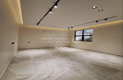 Full Floor - 6 Bedrooms - 4 Bathrooms for sale in الروابي - أبها - Asir