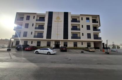 Apartment - 4 Bedrooms - 3 Bathrooms for sale in Al Munisiyah - Riyadh - Ar Riyadh