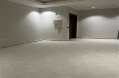 شقة - 3 غرف نوم - 2 حمامات للايجار في الرمال - الرياض - الرياض