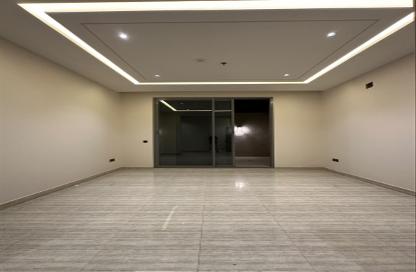Apartment - 3 Bedrooms - 3 Bathrooms for sale in East Naseem - Riyadh - Ar Riyadh