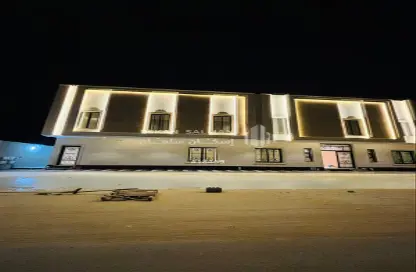 Apartment - 6 Bedrooms - 3 Bathrooms for sale in As Sawari - Al Khubar - Eastern