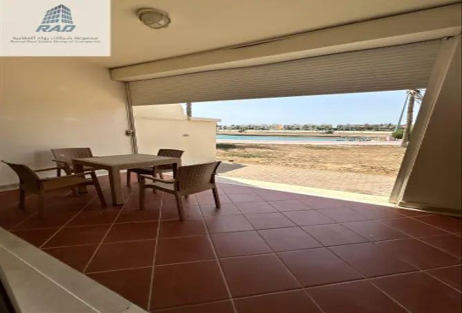 52168401 - Property Image 3