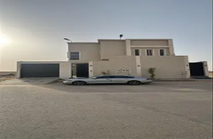 شقة - 3 غرف نوم - 2 حمامات للايجار في عريض - الرياض - الرياض