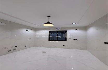 Apartment - 6 - 3 for sale in Al Haylah Al Gharbi - Muhayil - Asir