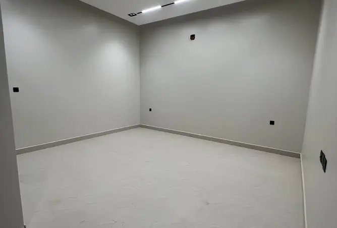 52354724 - Property Image 3