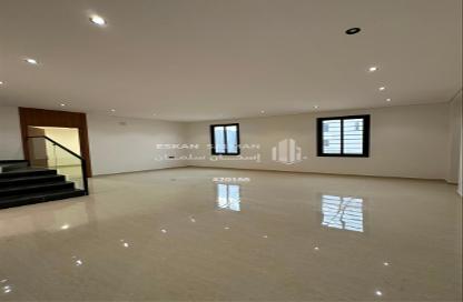 Apartment - 6 Bedrooms - 4 Bathrooms for sale in Al Janadriyah - Riyadh - Ar Riyadh