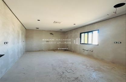 Apartment - 5 Bedrooms - 5 Bathrooms for sale in Dahiyat Al Malik Fahd - Ad Dammam - Eastern Apartment - 5 Bedrooms - 5 Bathrooms for sale in Dahiyat Al Malik Fahd - Ad Dammam - Eastern