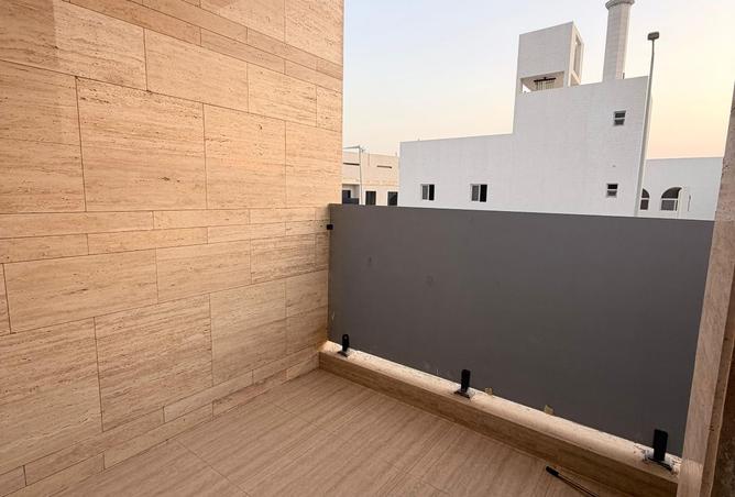 52036075 - Property Main Image