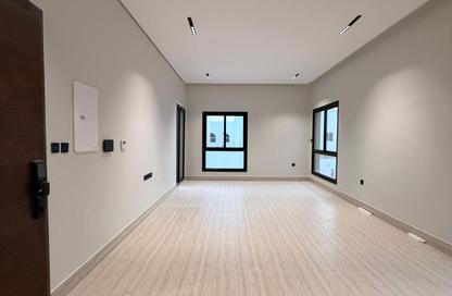 Full Floor - 3 Bedrooms - 4 Bathrooms for rent in As Safa - Riyadh - Ar Riyadh