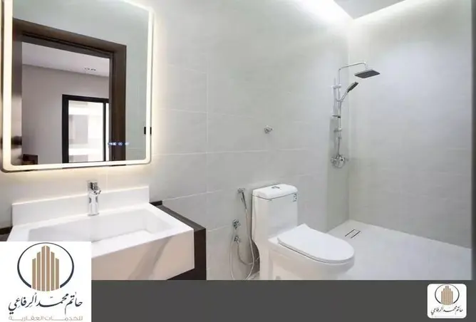 52347534 - Property Image 3