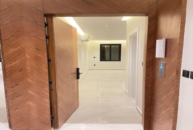 258743 - Property Main Image