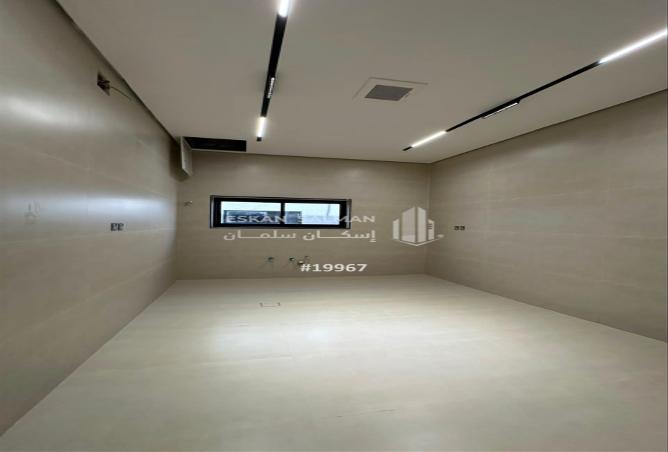51861179 - Property Image 3