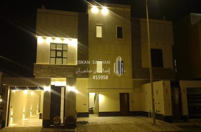 طابق كامل - 6 غرف نوم - 3 حمامات للبيع في الجنادرية - الرياض - الرياض